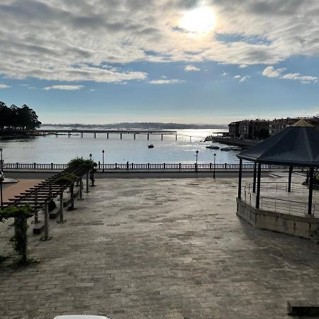 Apartamento Plaza Del Parque Villanueva De Arosa Eksteriør bilde