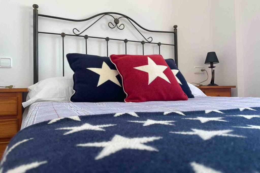 Apartamento Plaza Del Parque Villanueva De Arosa Eksteriør bilde